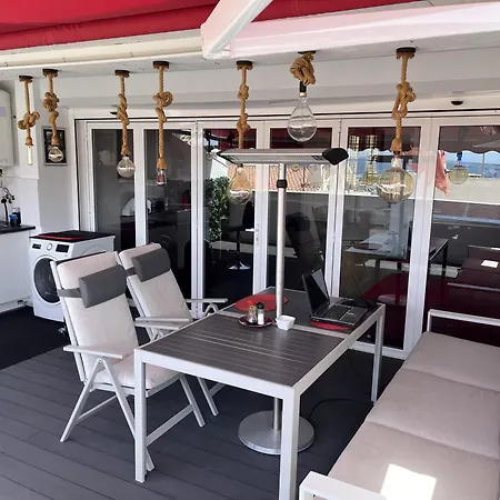 Casa Coral Ocean View Apartament